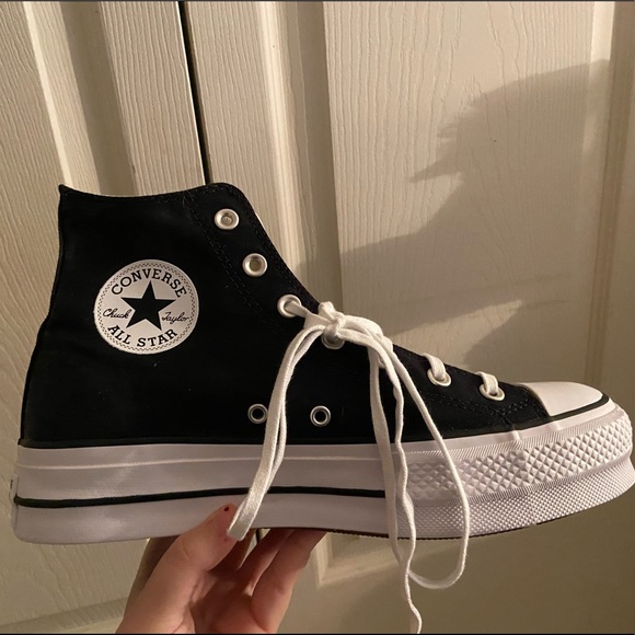 poshmark platform converse